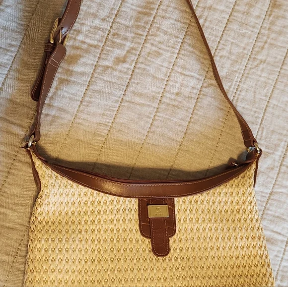 Boho Straw Crossbody Purse - Picture 3 of 7